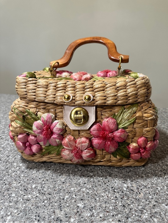 Handbags - Vintage Woven Straw Basket Box Purse Handbag Wood Handle Raffia Flowers 10x6”